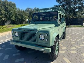 1993 LAND ROVER DEFENDER - - 110