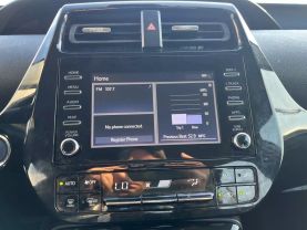 2020 TOYOTA PRIUS HATCHBACK 4-CYL, HYBRID, 1.8 LITER XLE HATCHBACK 4D