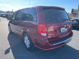 2016 Dodge Grand Caravan Passenger Se Minivan 4d - Image 3