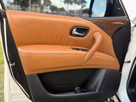 2016 INFINITI QX80 SUV V8, 5.6 LITER SPORT UTILITY 4D