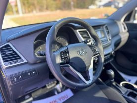 2017 Hyundai Tucson - Image 8