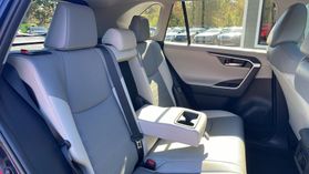 2019 Toyota Rav4 - Image 27