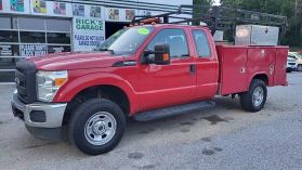2015 Ford F350 Super Duty Super Cab Xl Utility Body 4x4 - Image 2