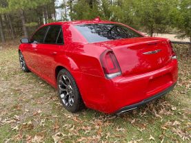 2015 CHRYSLER 300 SEDAN V6, 3.6 LITER 300S SEDAN 4D