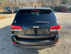 2020 JEEP GRAND CHEROKEE SUV V6, VVT, 3.6 LITER LAREDO E SPORT UTILITY 4D at T&T Repairables - used car dealership in Spencer, Indiana.