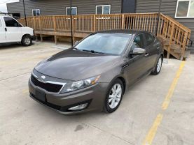 2013 KIA OPTIMA SEDAN 4-CYL, 2.4 LITER EX SEDAN 4D at Motors On Wheels - used car dealership in Houston, Texas.