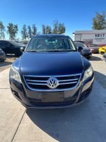 2011 Volkswagen Tiguan - Image 8
