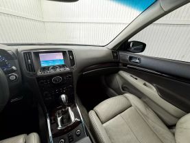 2011 INFINITI G