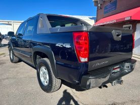 2005 CHEVROLET AVALANCHE 1500 SUV V8, FFV, 5.3 LITER LS SPORT UTILITY PICKUP 4D 5 1/4 FT