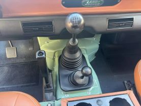 1993 LAND ROVER DEFENDER - - 110