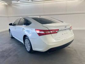 2013 TOYOTA AVALON