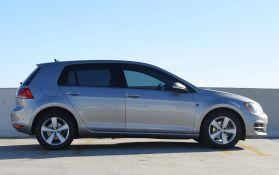 2017 VOLKSWAGEN GOLF HATCHBACK 4-CYL, TURBO, 1.8 LITER TSI WOLFSBURG EDITION HATCHBACK SEDAN 4D