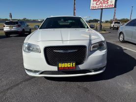 2020 CHRYSLER 300 SEDAN WHITE AUTOMATIC - Budget Used Car Sales
