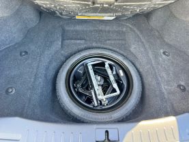 2009 CADILLAC DTS SEDAN V8, 4.6 LITER SEDAN 4D