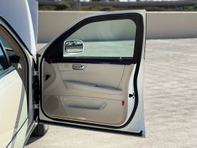 2009 CADILLAC DTS SEDAN V8, 4.6 LITER SEDAN 4D