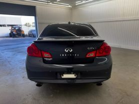 2011 INFINITI G