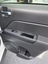 2013 Jeep Compass Latitude Sport Utility 4d - Image 16