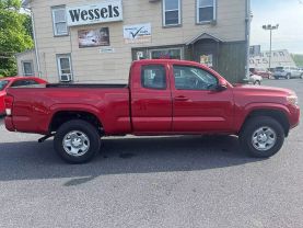 2017 Toyota Tacoma Access Cab Sr Pickup 4d 6 Ft - Image 5
