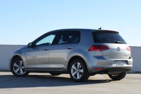 2017 VOLKSWAGEN GOLF HATCHBACK 4-CYL, TURBO, 1.8 LITER TSI WOLFSBURG EDITION HATCHBACK SEDAN 4D