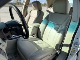2009 CADILLAC DTS SEDAN V8, 4.6 LITER SEDAN 4D