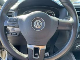 2013 VOLKSWAGEN JETTA SEDAN 4-CYL, TURBO DIESEL, 2.0 LITER 2.0L TDI SEDAN 4D