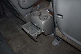 2009 TOYOTA SIENNA VAN V6, 3.5 LITER XLE LIMITED MINIVAN 4D