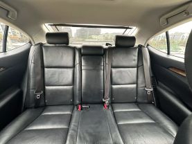 2013 LEXUS ES SEDAN 4-CYL, HYBRID, 2.5 LITER ES 300H SEDAN 4D