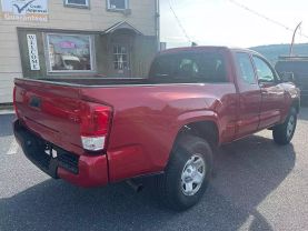 2017 Toyota Tacoma Access Cab Sr Pickup 4d 6 Ft - Image 4