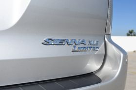 2009 TOYOTA SIENNA VAN V6, 3.5 LITER XLE LIMITED MINIVAN 4D
