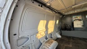 2011 FORD E250 CARGO