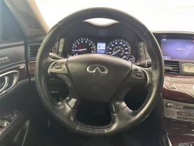 2016 INFINITI Q70
