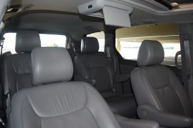 2009 TOYOTA SIENNA VAN V6, 3.5 LITER XLE LIMITED MINIVAN 4D