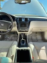 2009 CADILLAC DTS SEDAN V8, 4.6 LITER SEDAN 4D
