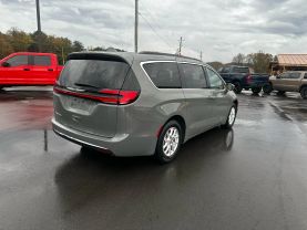 2022 CHRYSLER PACIFICA