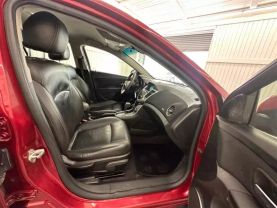 2011 CHEVROLET CRUZE