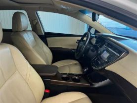 2013 TOYOTA AVALON