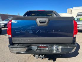 2005 CHEVROLET AVALANCHE 1500 SUV V8, FFV, 5.3 LITER LS SPORT UTILITY PICKUP 4D 5 1/4 FT