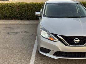 2019 Nissan Sentra Sv Sedan 4d - Image 7