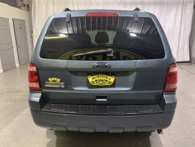 2010 FORD ESCAPE SUV 4-CYL, 2.5 LITER XLT SPORT UTILITY 4D