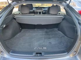 2020 TOYOTA PRIUS HATCHBACK 4-CYL, HYBRID, 1.8 LITER XLE HATCHBACK 4D