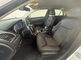 2018 CHRYSLER 300