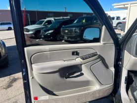 2005 CHEVROLET AVALANCHE 1500 SUV V8, FFV, 5.3 LITER LS SPORT UTILITY PICKUP 4D 5 1/4 FT