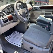 2010 CHRYSLER TOWN & COUNTRY VAN V6, 3.8 LITER TOURING MINIVAN 4D