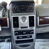 2010 CHRYSLER TOWN & COUNTRY VAN V6, 3.8 LITER TOURING MINIVAN 4D