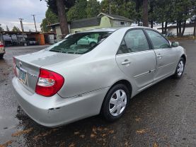 2003 Toyota Camry - Image 8