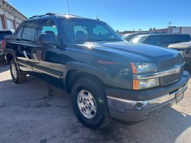 2005 CHEVROLET AVALANCHE 1500 SUV V8, FFV, 5.3 LITER LS SPORT UTILITY PICKUP 4D 5 1/4 FT