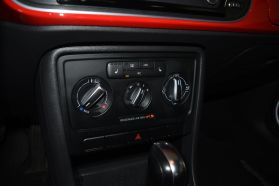 2012 VOLKSWAGEN BEETLE HATCHBACK 5-CYL, PZEV, 2.5 LITER 2.5L HATCHBACK 2D