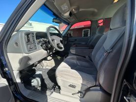 2005 CHEVROLET AVALANCHE 1500 SUV V8, FFV, 5.3 LITER LS SPORT UTILITY PICKUP 4D 5 1/4 FT