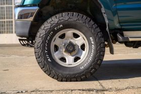 1999 TOYOTA HILUX SPORTS PICKUP TRUCK 1RZ-E -