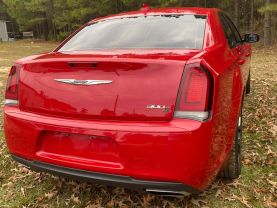 2015 CHRYSLER 300 SEDAN V6, 3.6 LITER 300S SEDAN 4D